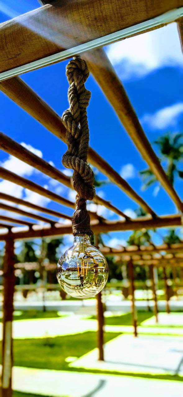 pergola pod sluncem